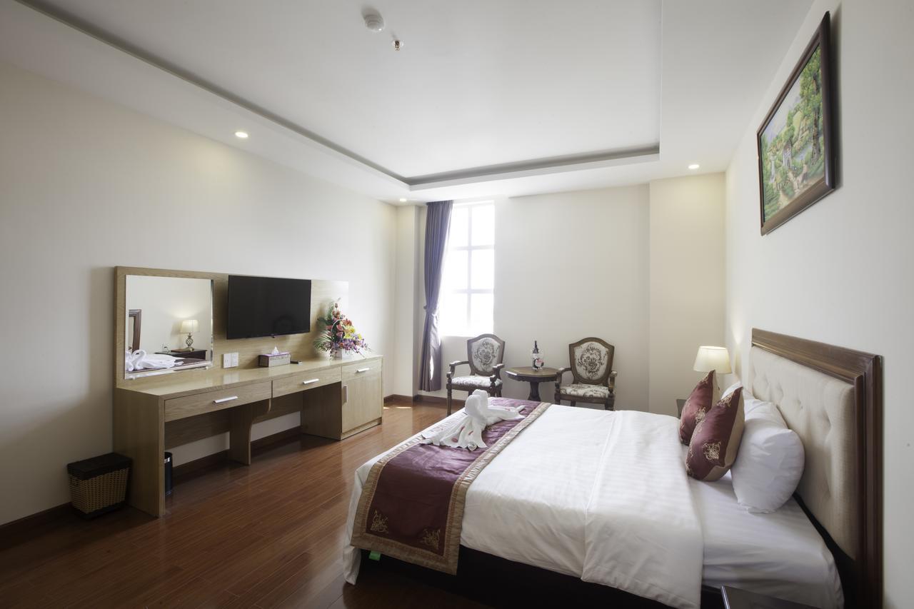 Khanh Linh Hotel Pleiku Zewnętrze zdjęcie