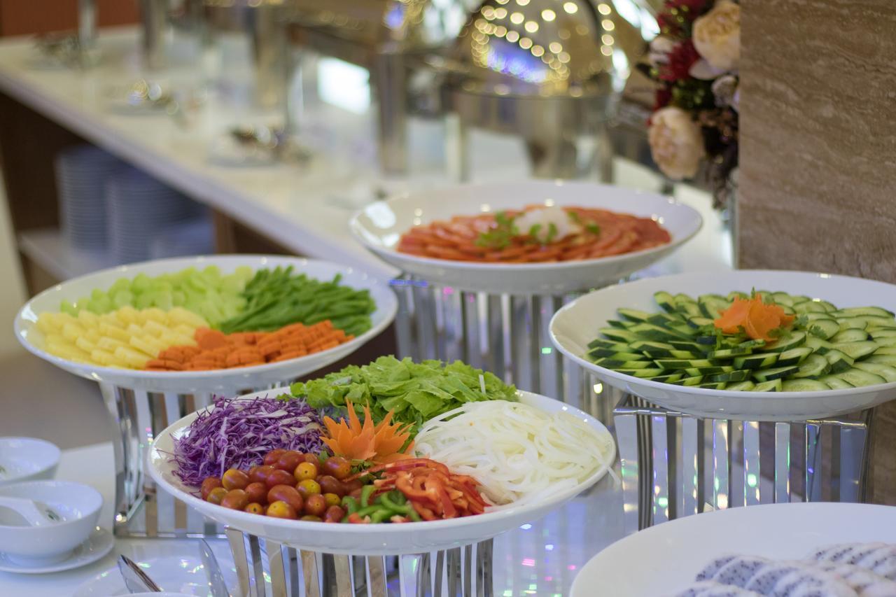 Khanh Linh Hotel Pleiku Zewnętrze zdjęcie